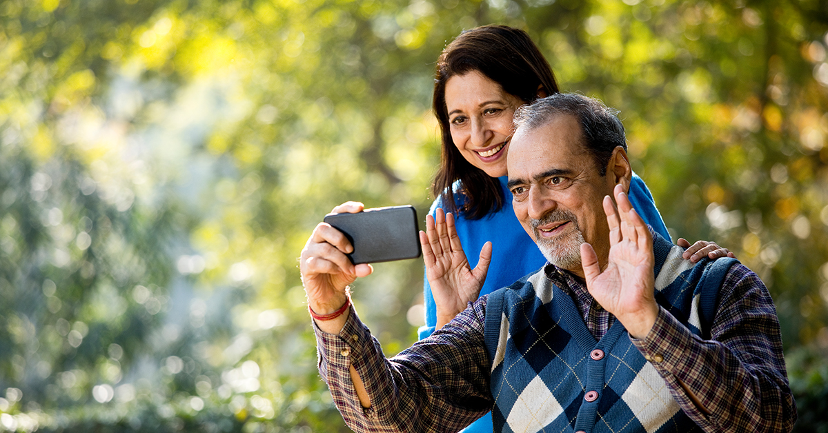 How to Engage with Your Parents Staying in Retirement Communities in India