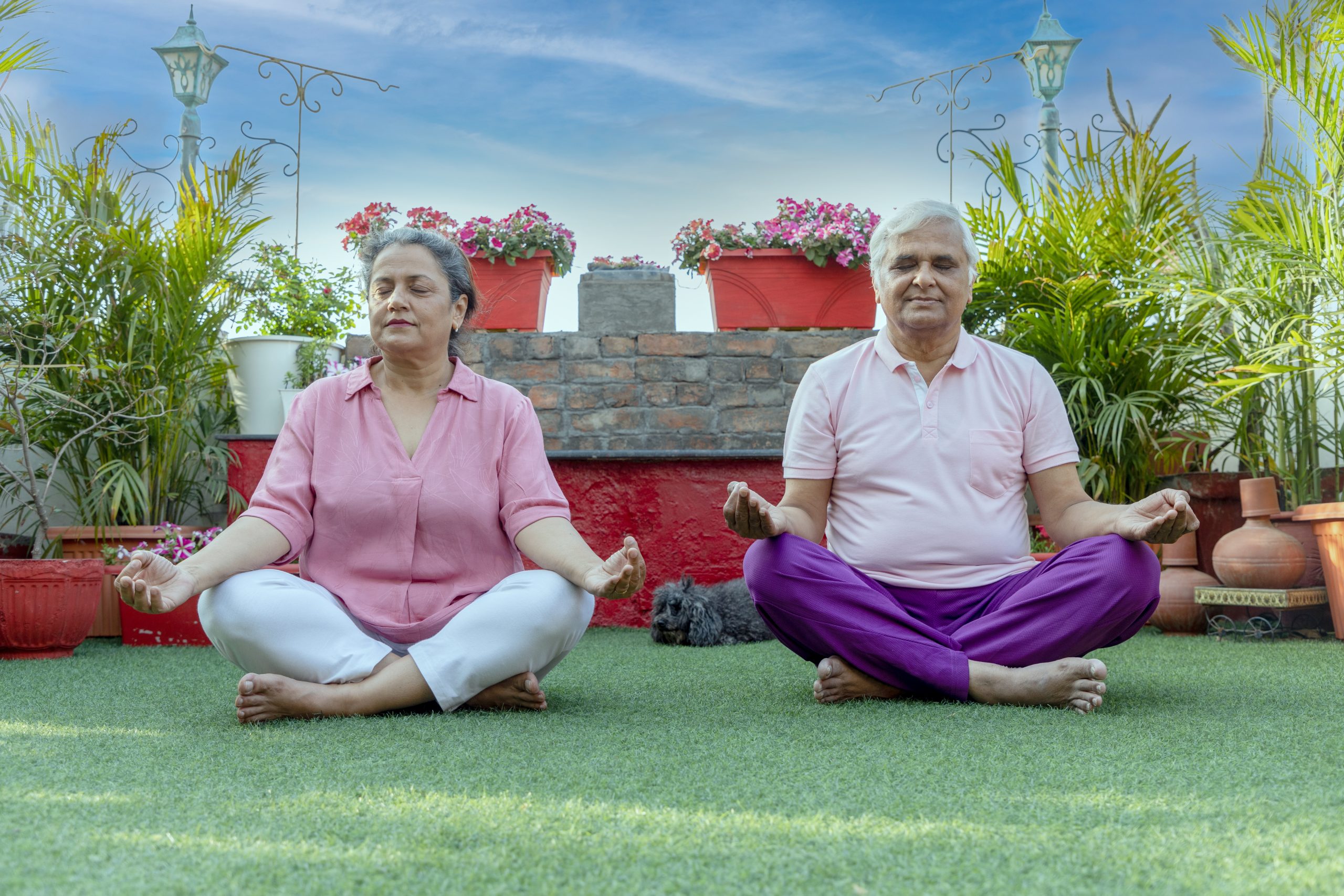 Useful insights on laughter yoga by one of the leading senior citizen retirement homes in Chennai